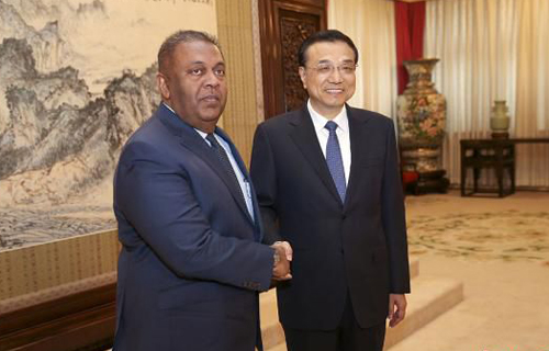 李克強(qiáng)：望斯里蘭卡為中國(guó)投資提供良好法律環(huán)境